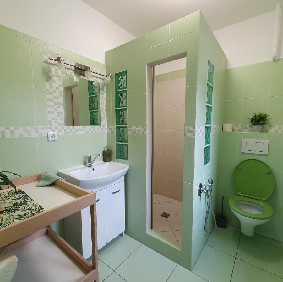 Apartmán U Jakuba Dvůr Králové nad Labem Exterior foto